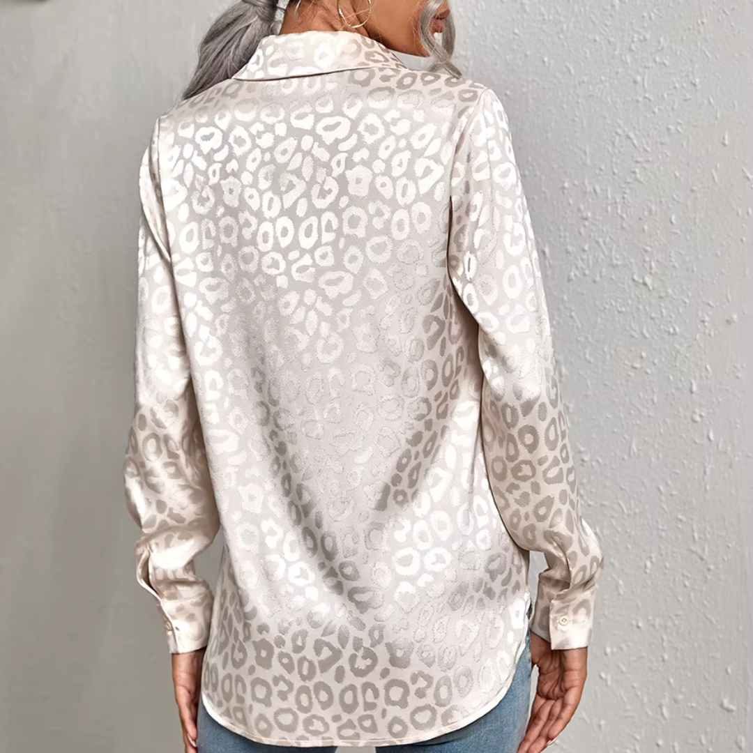 Amara – Bluse i satinlook