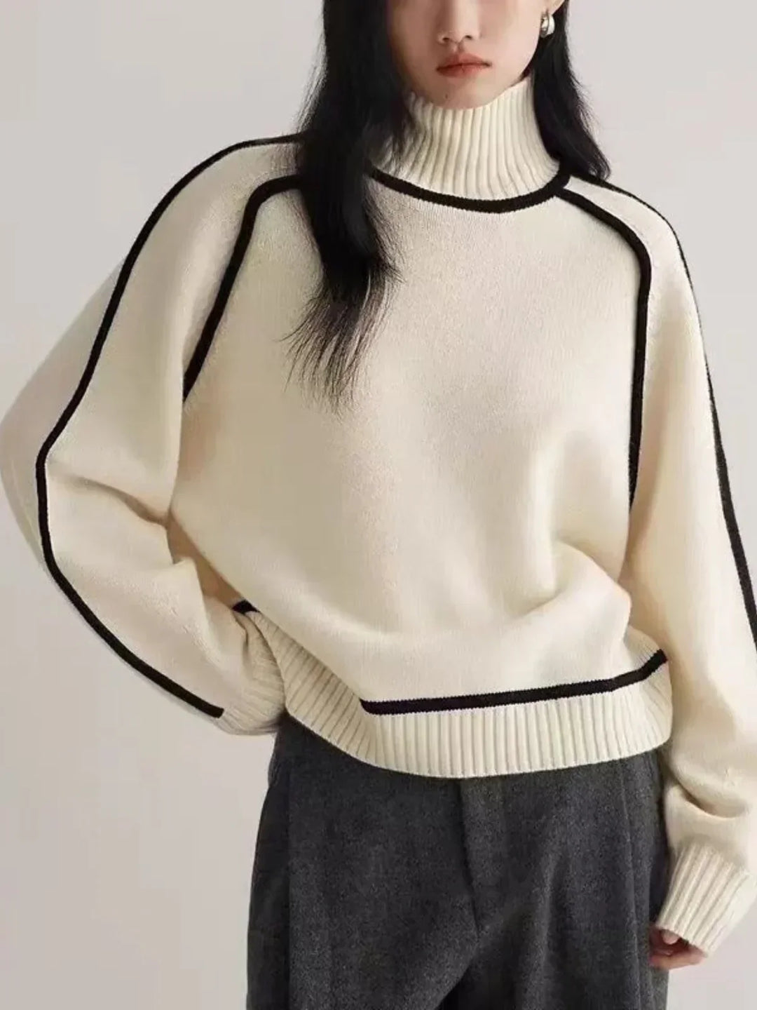 Donna | Elegant Rullekrave Trøje