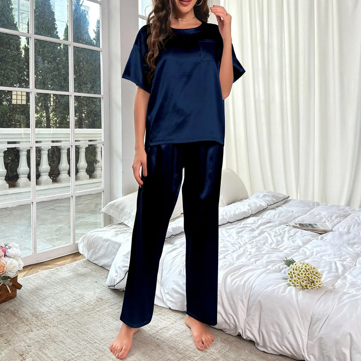Liora – Pyjamasæt i satinlook